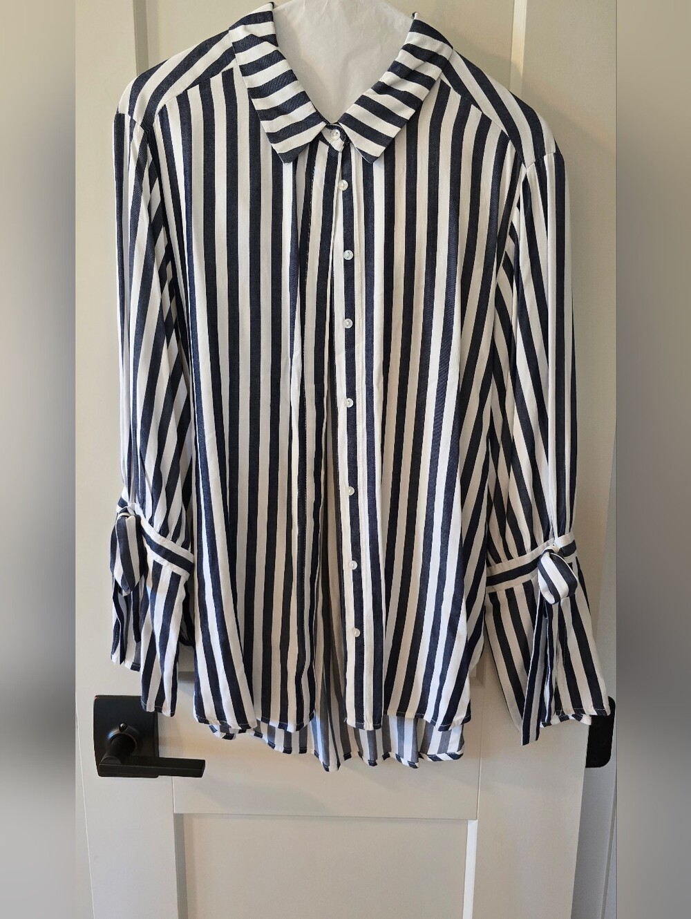 Velvet Heart Navy and White Vertical Stripe Button-Down Shirt Cuff Detail Size M